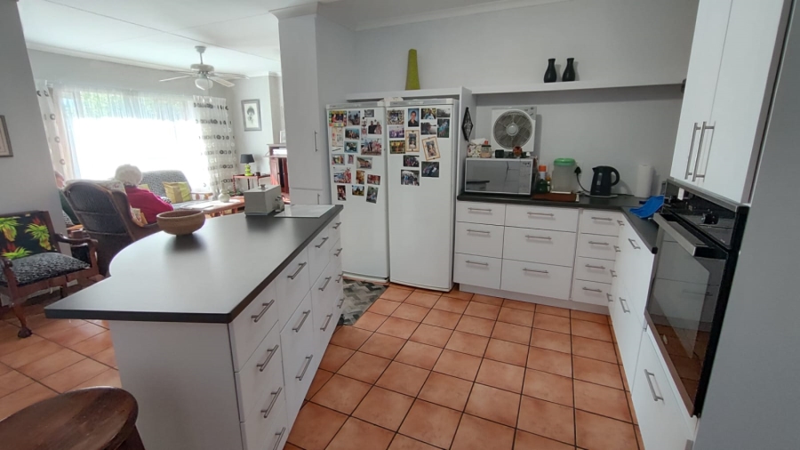 3 Bedroom Property for Sale in Stilbaai Wes Western Cape